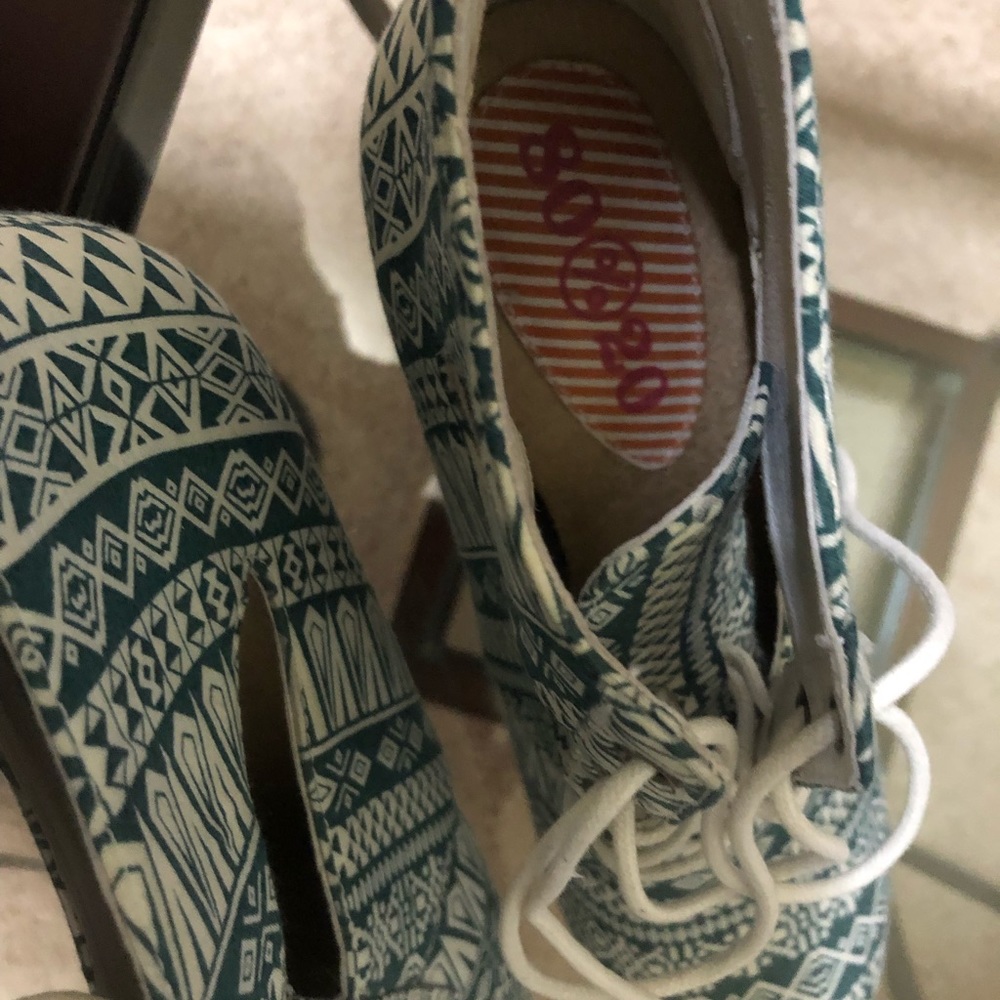 Shoes